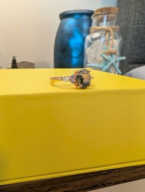 Elegant Rose Gold Ring Size 9